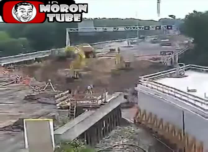 Video: Installing a tunnel beneath a roadway over the weekend